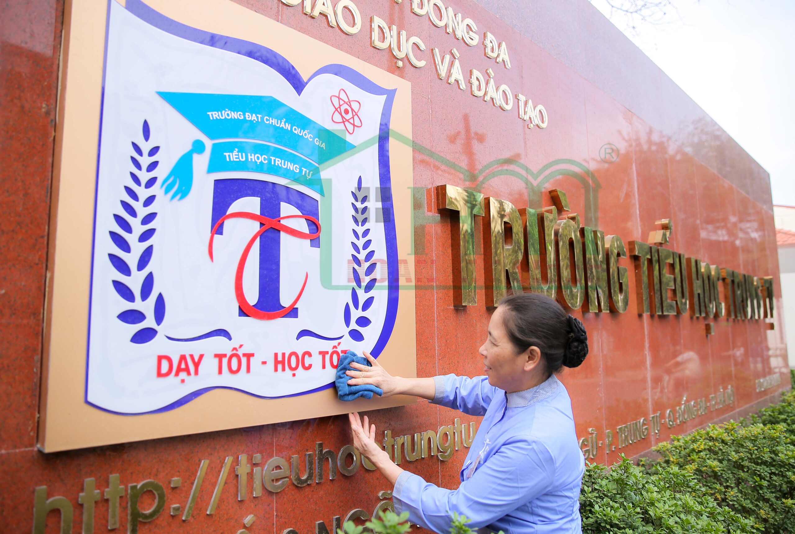 Tạp vụ trường học Hoàn Mỹ